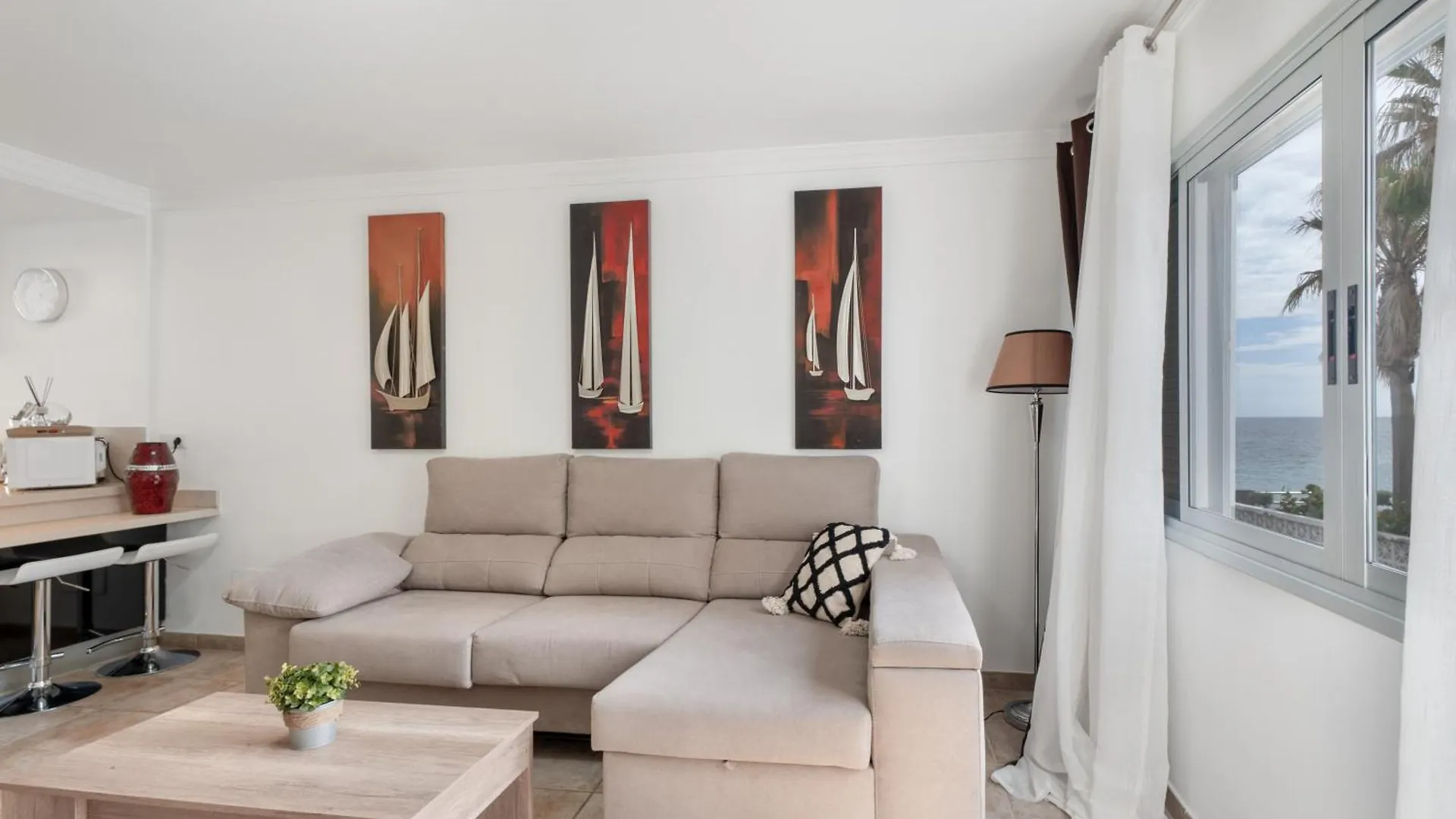 Paseo Maritimo Vistamar Apartment Candelaria