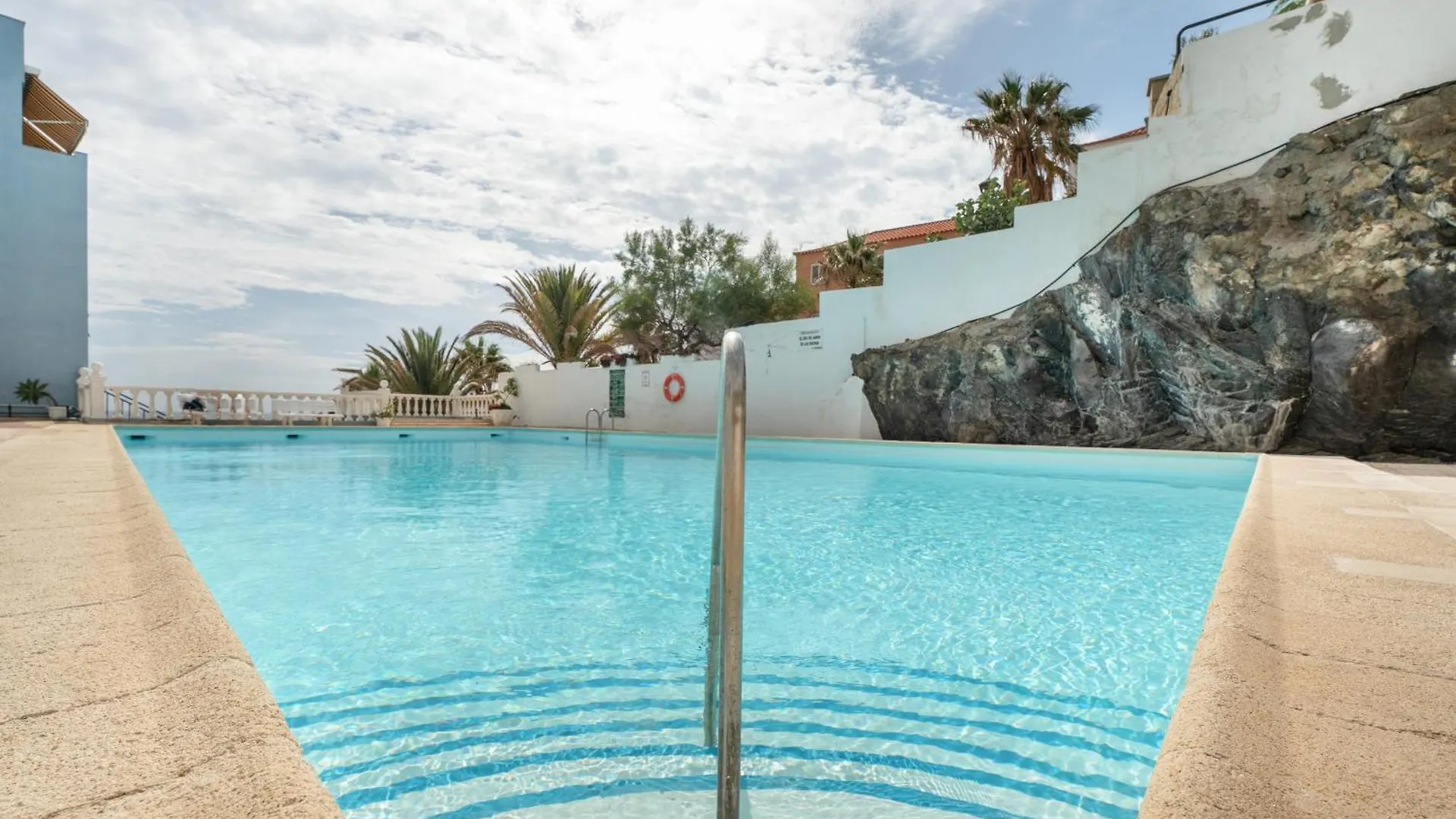 Paseo Maritimo Vistamar Apartment Candelaria