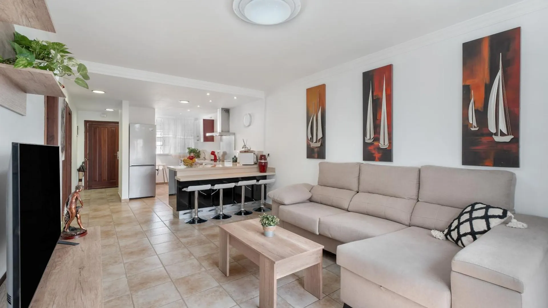Paseo Maritimo Vistamar Apartment Candelaria